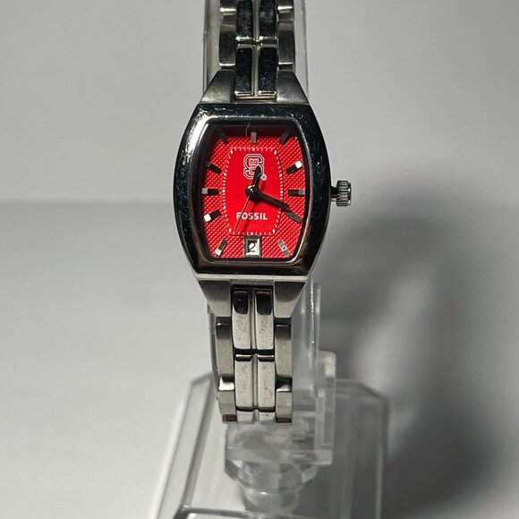 NC State Wolfpack NCAA Stainless-Steel Bracelet Watch by Fossil !!NEW!! - Picture 2 of 9